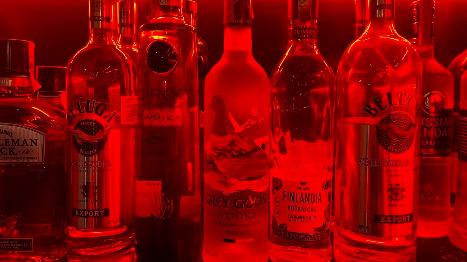 АЛКОХОЛНИ НАПИТКИ